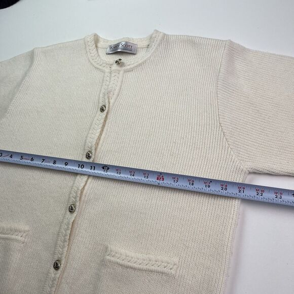 Vintage Wool Blend Ivory Boxy Cardigan M Crop Ladies Preppy Cottagecore Grandma - Picture 9 of 13